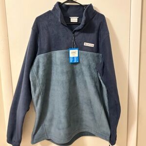 Columbia Dark Blue and Light Blue Fleece Pullover